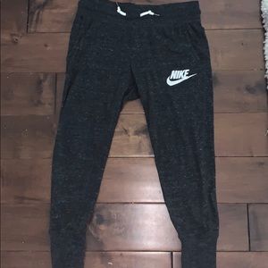 Nike joggers